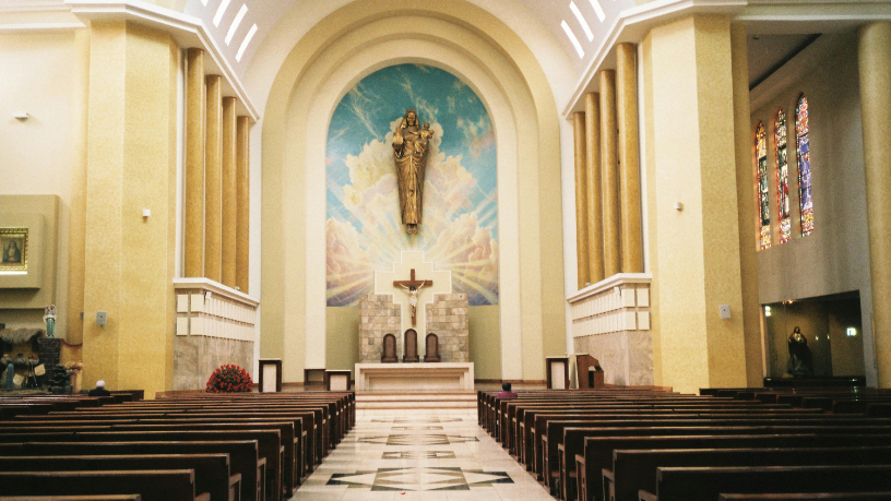 Com Jose Eduardo De Oliveira e Silva, descubra como a Missa, enquanto sacrifício, transforma a fé e envia para a missão.